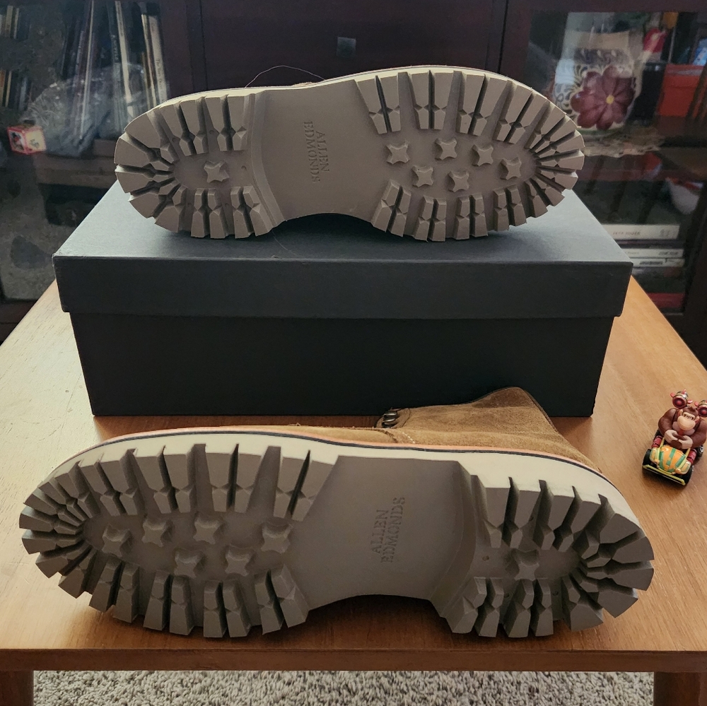 Allen Edmonds Freeport Boot - Picture 5 of 5